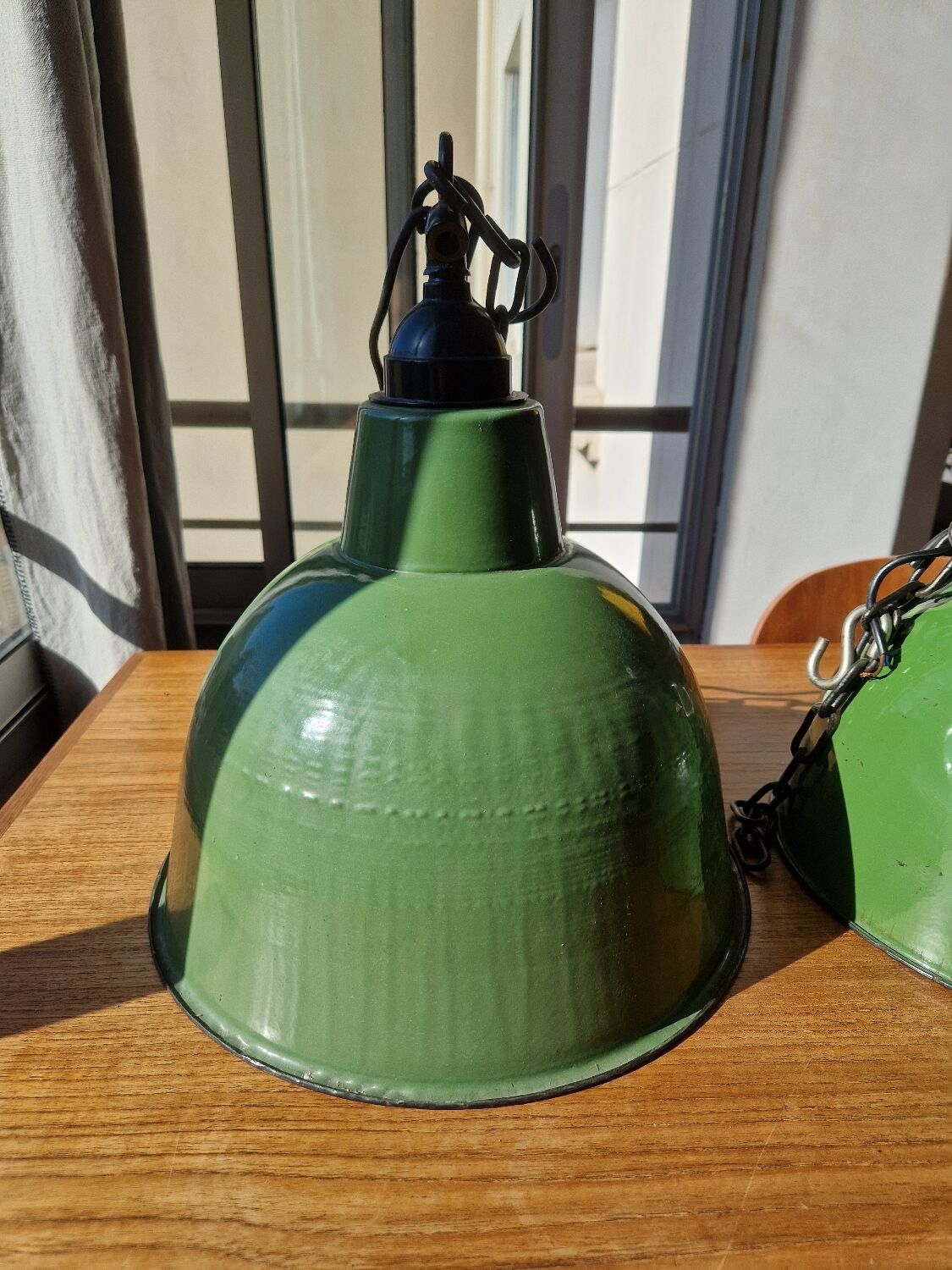 2 industrial suspensions