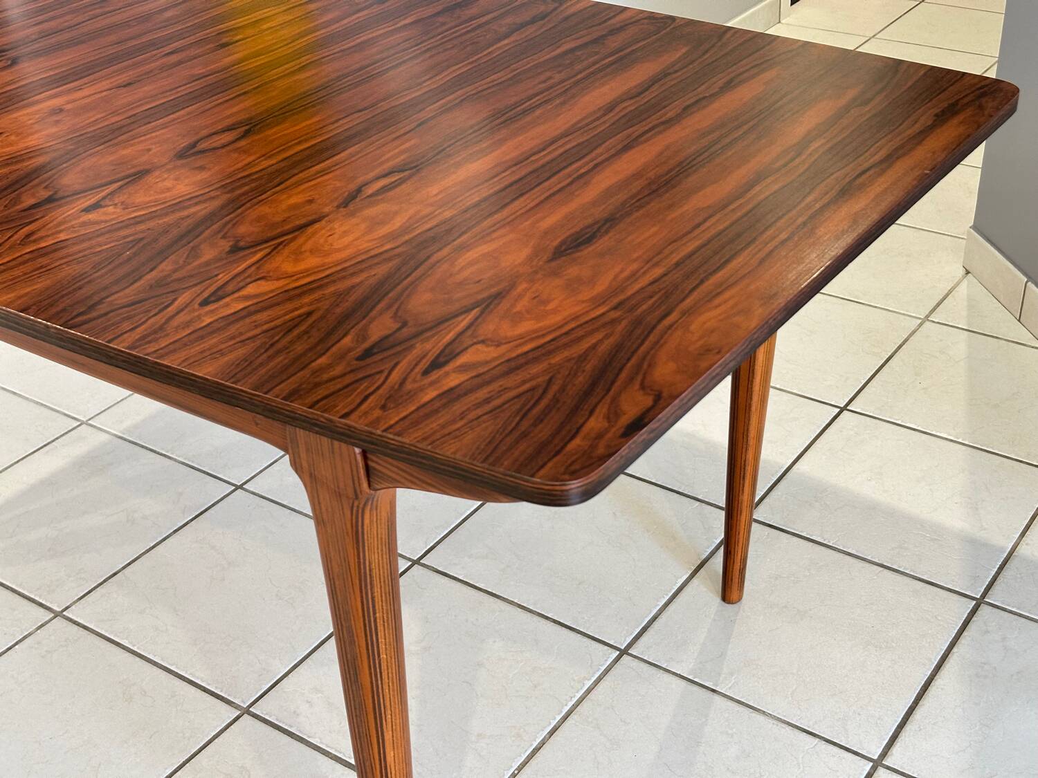 Table extensible en palissandre de style scandinave, 1970