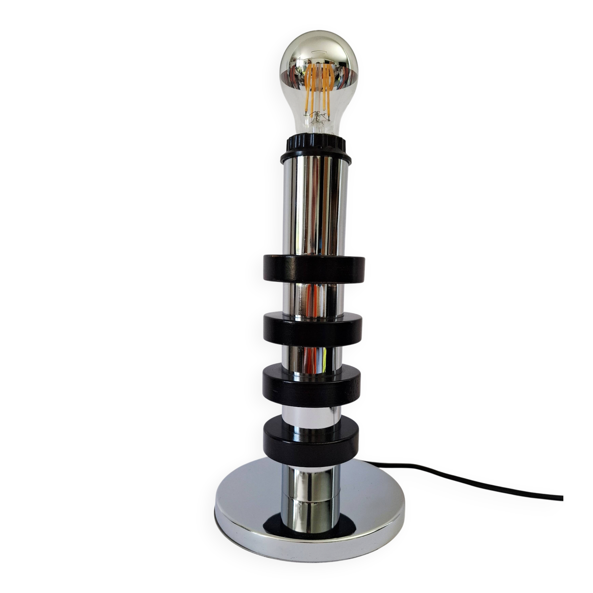 Chrome metal and wood lamp base from the 70s.