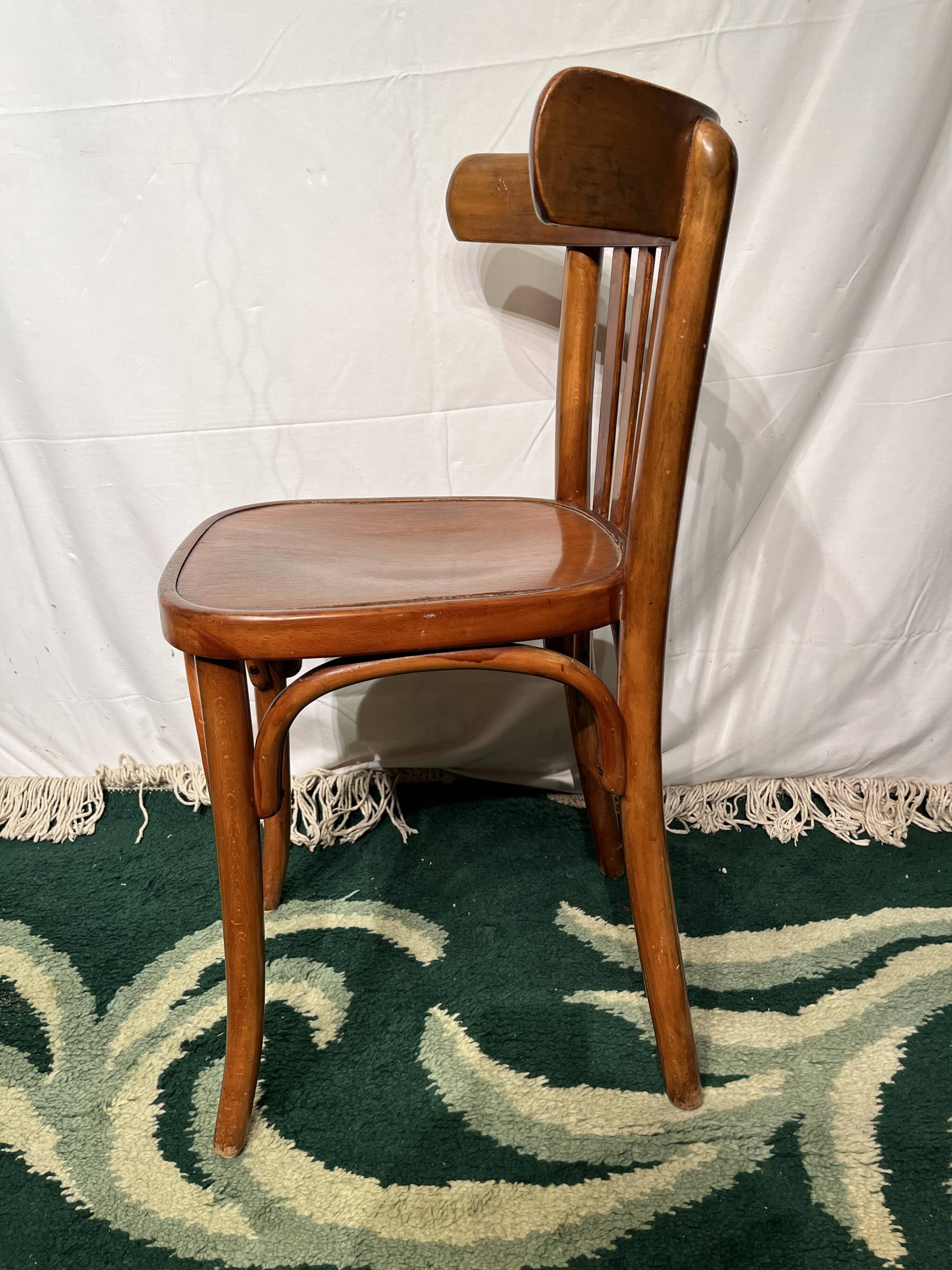 Chaise bistrot Thonet 1930