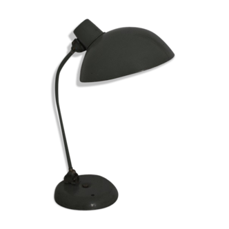 Desk lamp