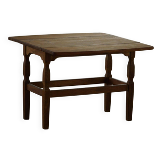 Modern Danish folding side table in solid oak, mid-20th century.