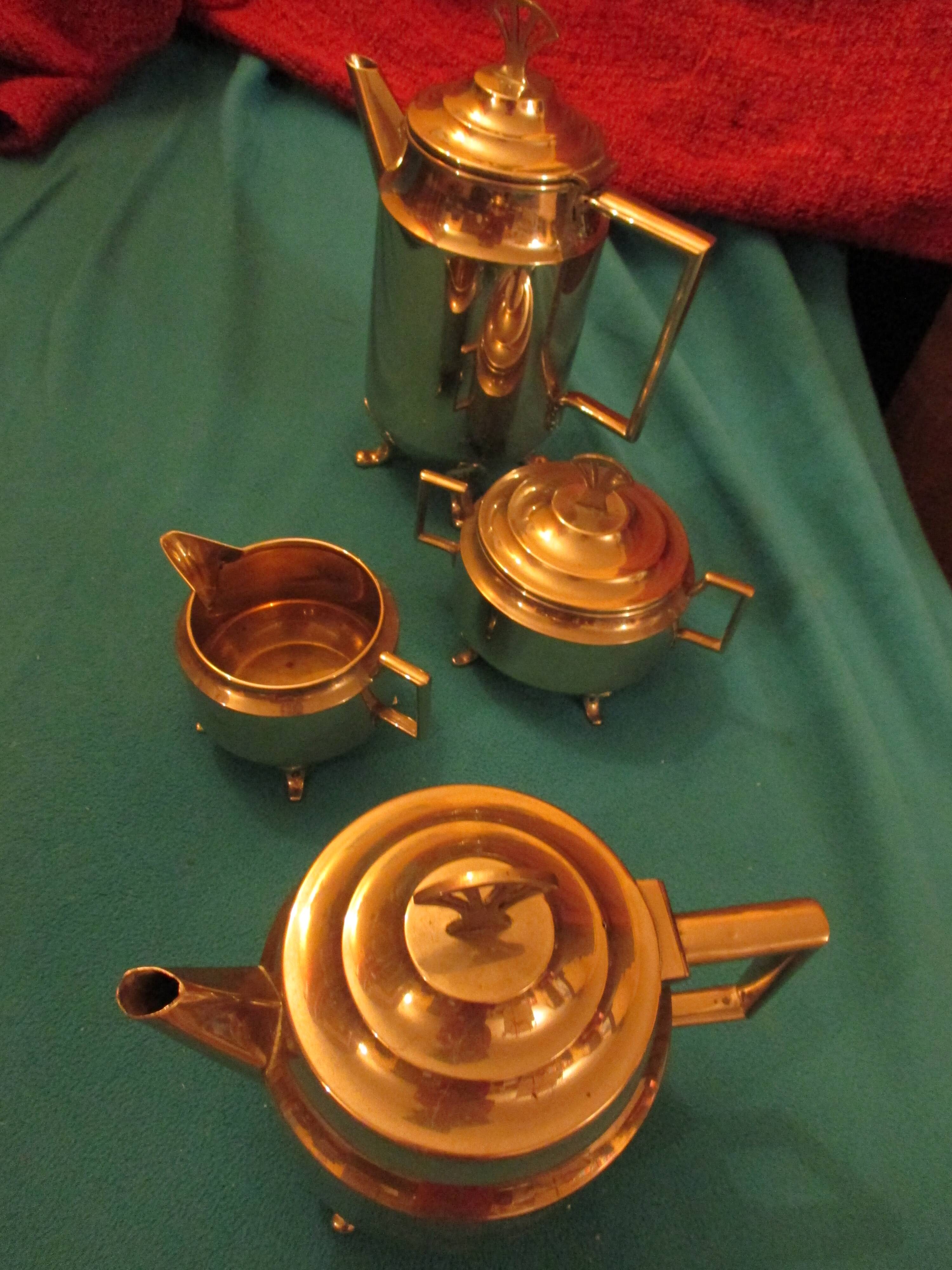 Coffee and tea service