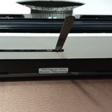 Luxury Olympiette Portable Typewriter White