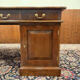 Large Classic English Desk Partnerdesk