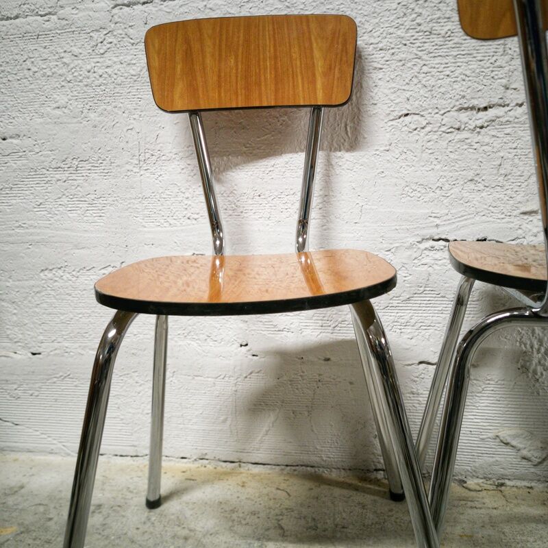 Pair of chairs in brown Formica