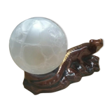 Ceramic lizard lamp and globe