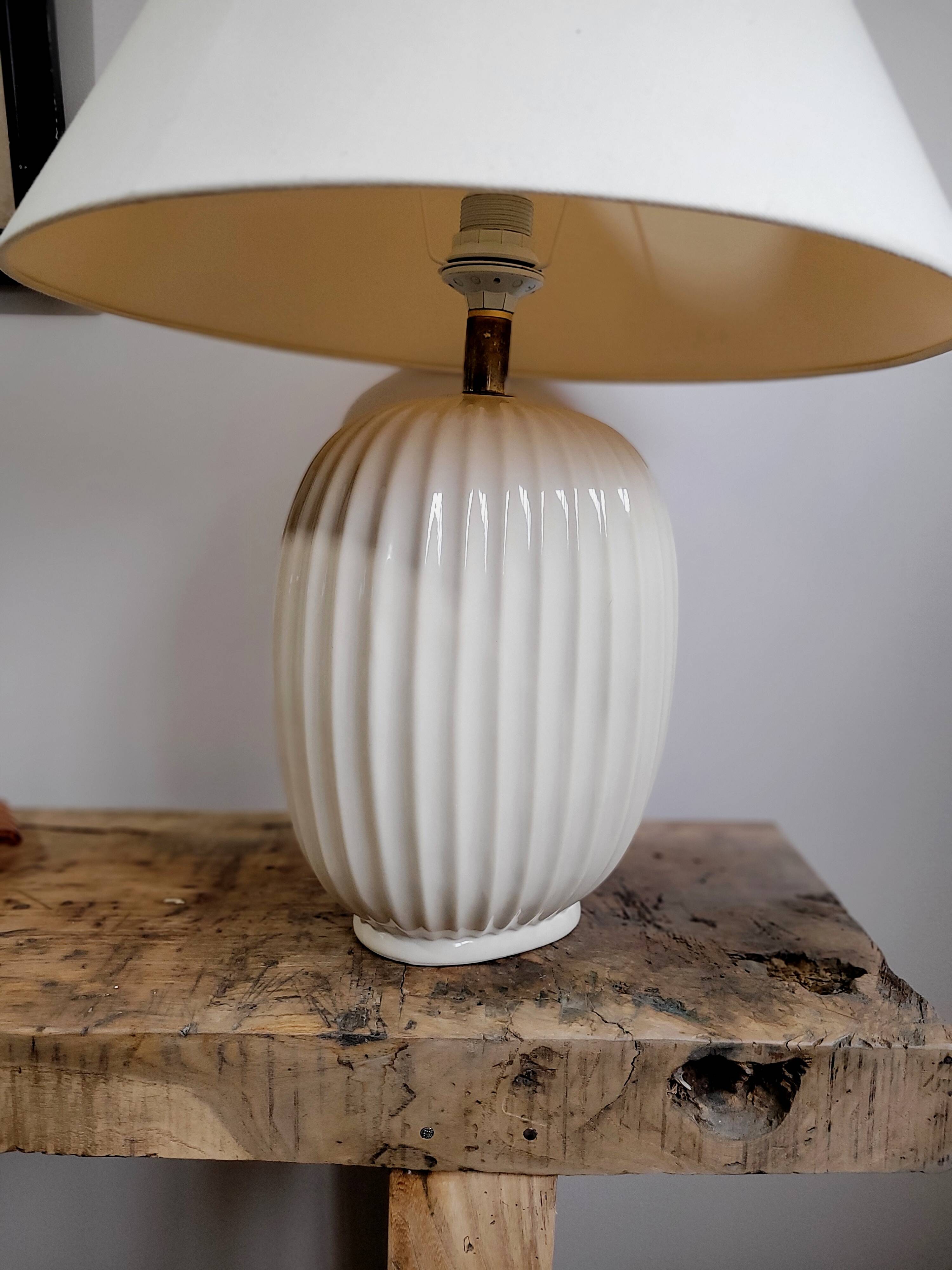 Modernist earthenware lamp