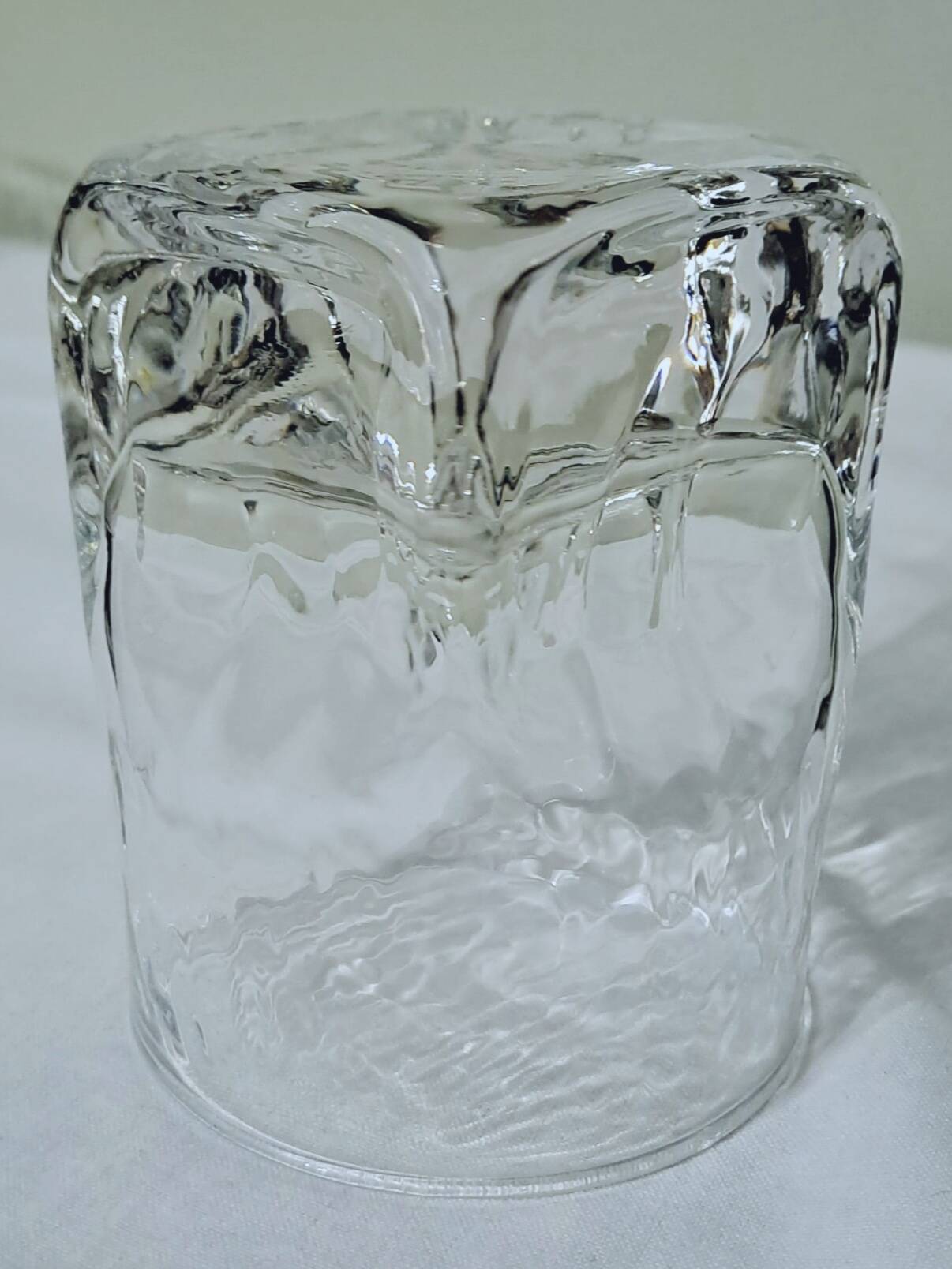 Set of 2 large whiskey glasses