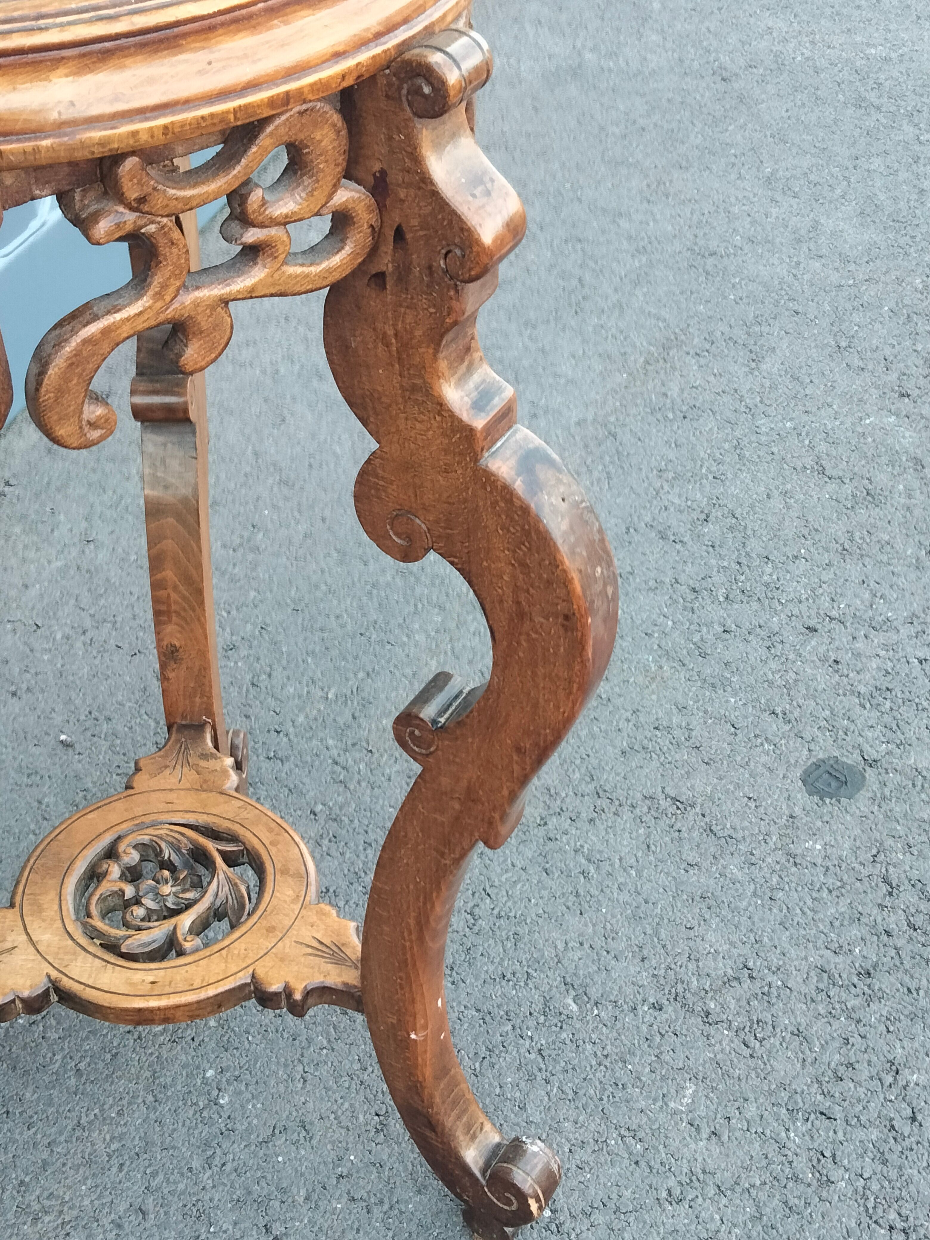 Pedestal table in old natural wood late nineteenth century