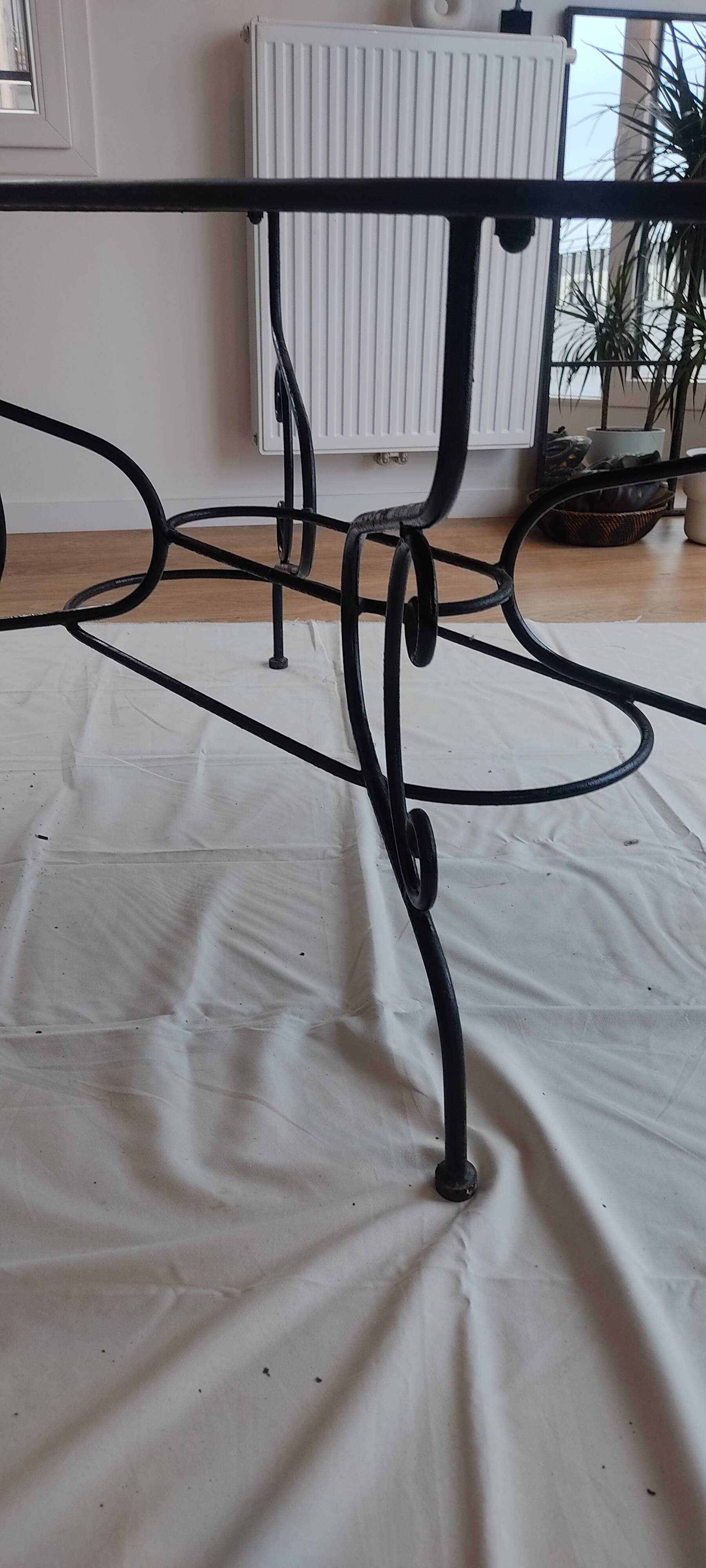 Table de jardin en métal