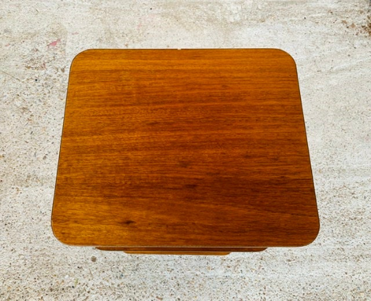 Three-shelf side table in teak and brass 60/70s