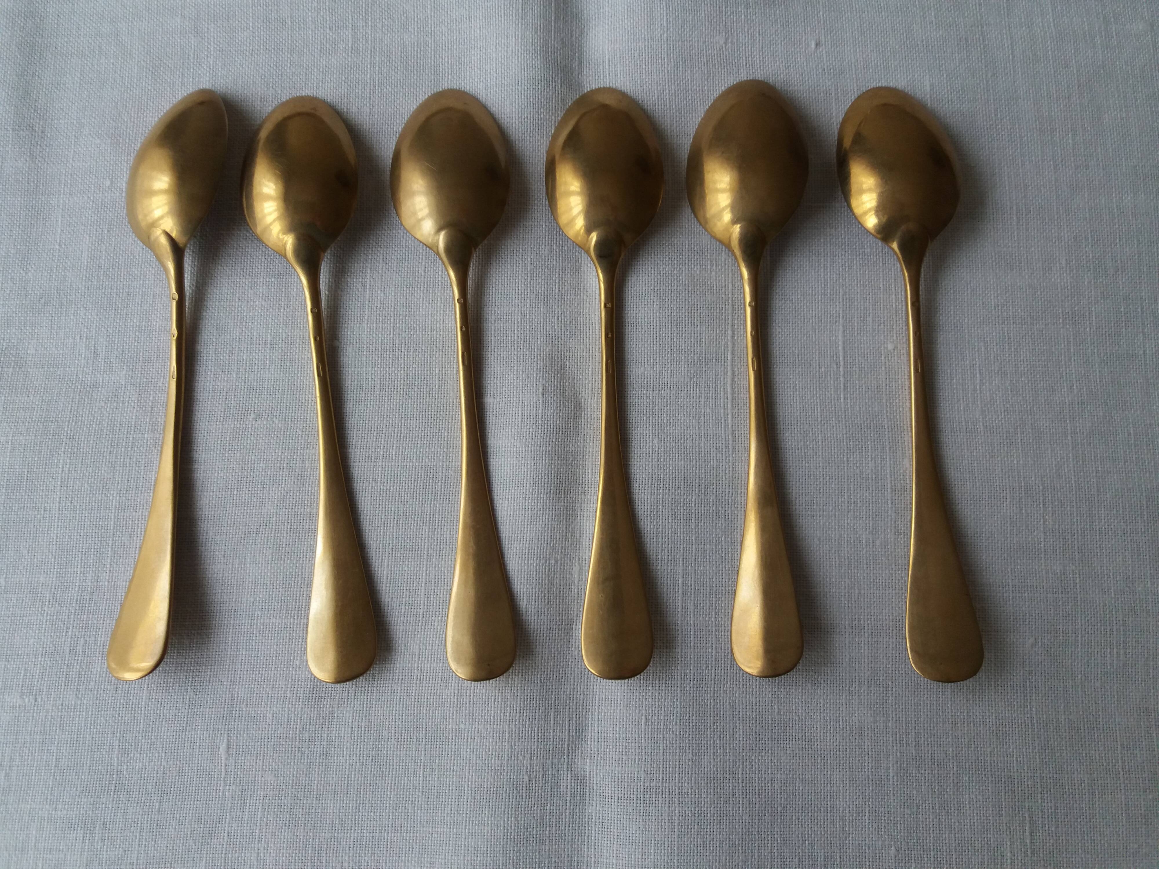 Set of 6 spoons a dessert in metal dore