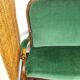 Banquette en velours vert
