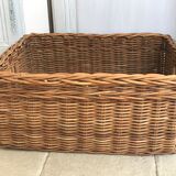 Wicker laundry clothing