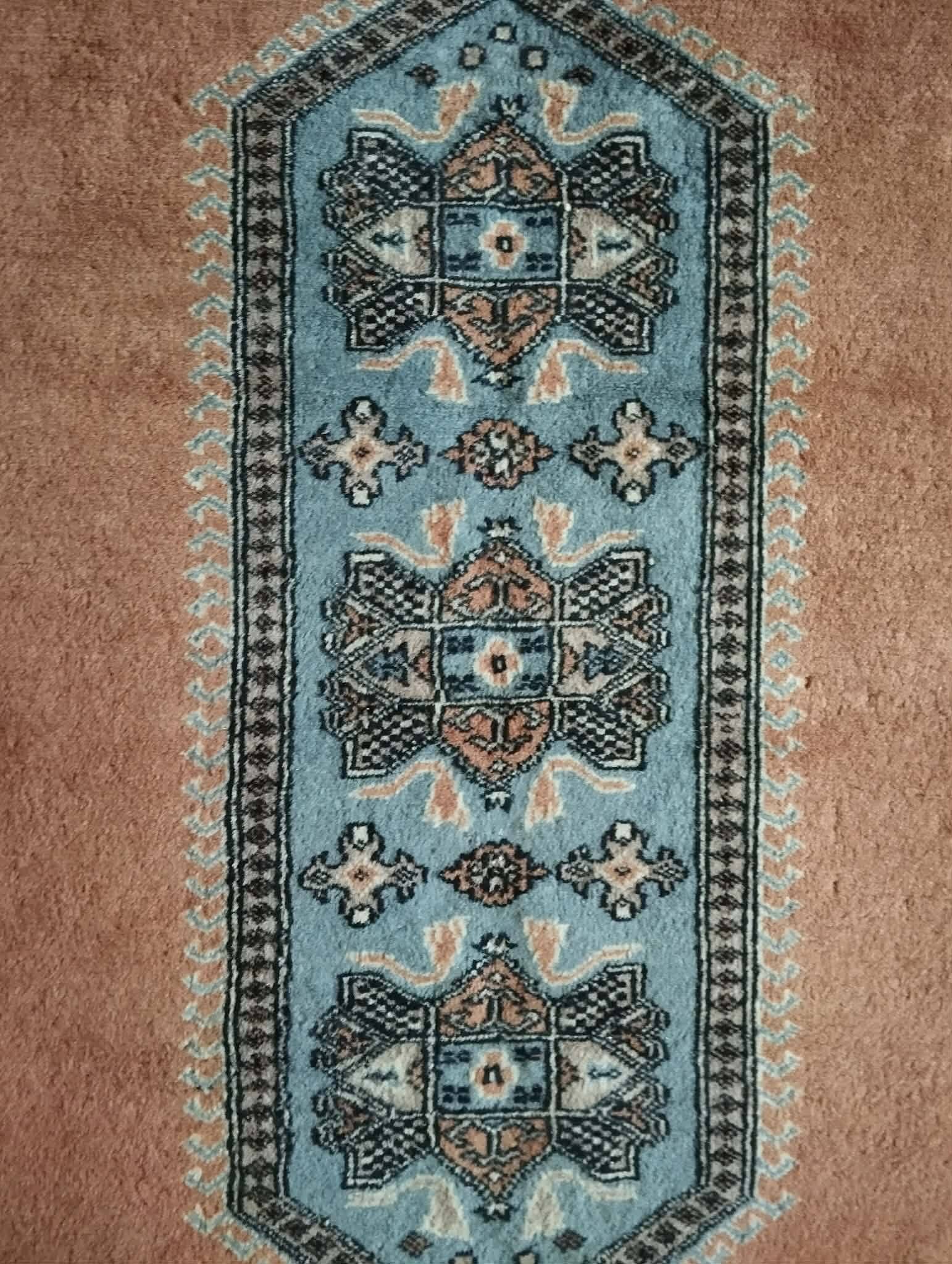 Handmade Pakistani carpet Karachi 188x125cm