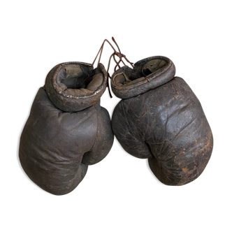 Old boxing gloves early twentieth century