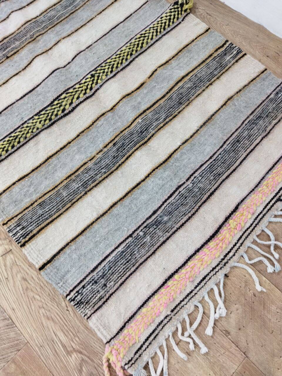 Handcrafted Moroccan Berber Rug 183 X 88CM