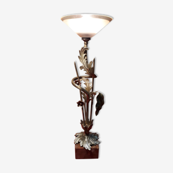 Lampe bronze laiton motif fleural  style art nouveau  et verre rose  opaque   52x18 cm 5kg