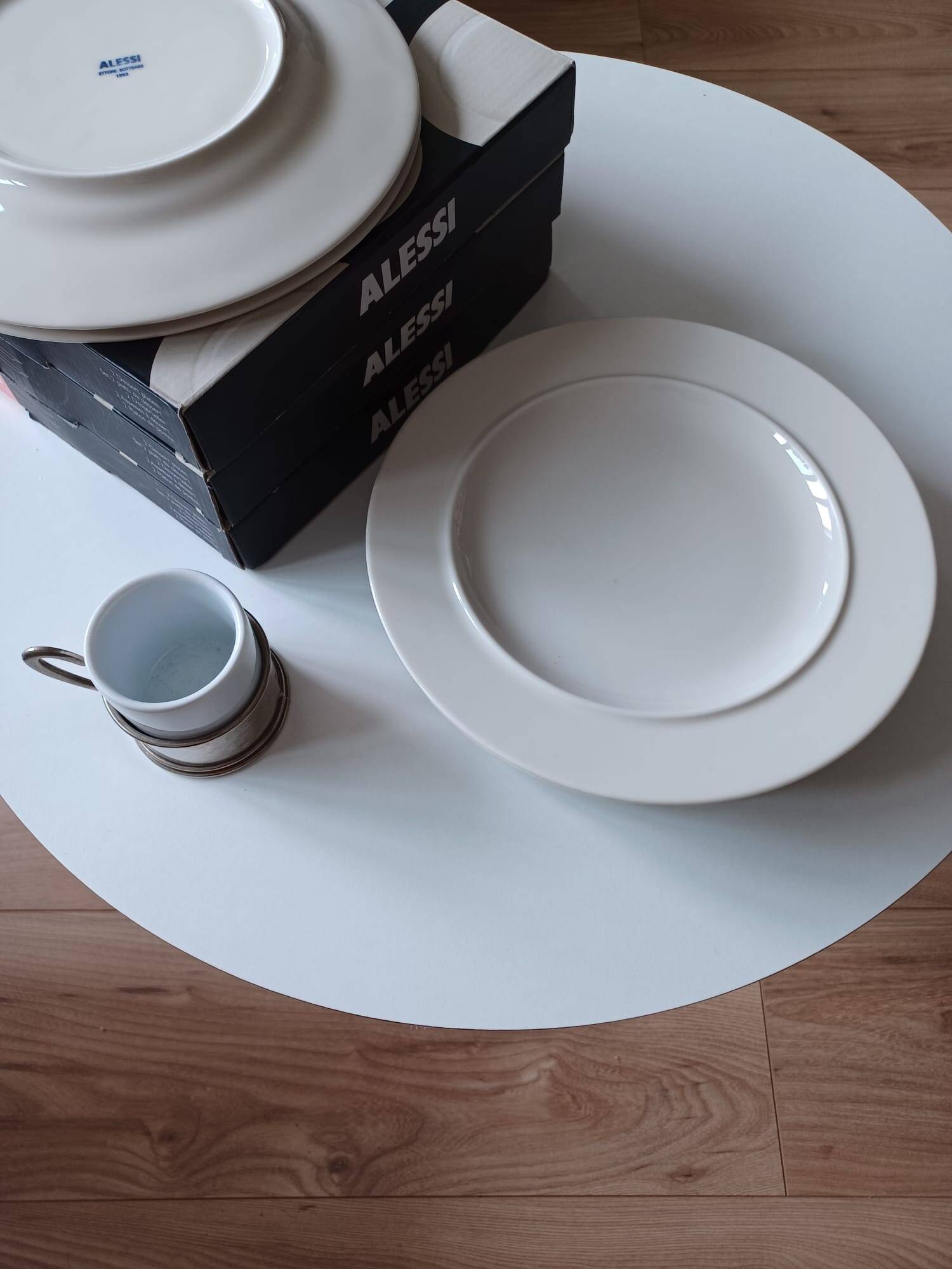 Plate sottsass alessi