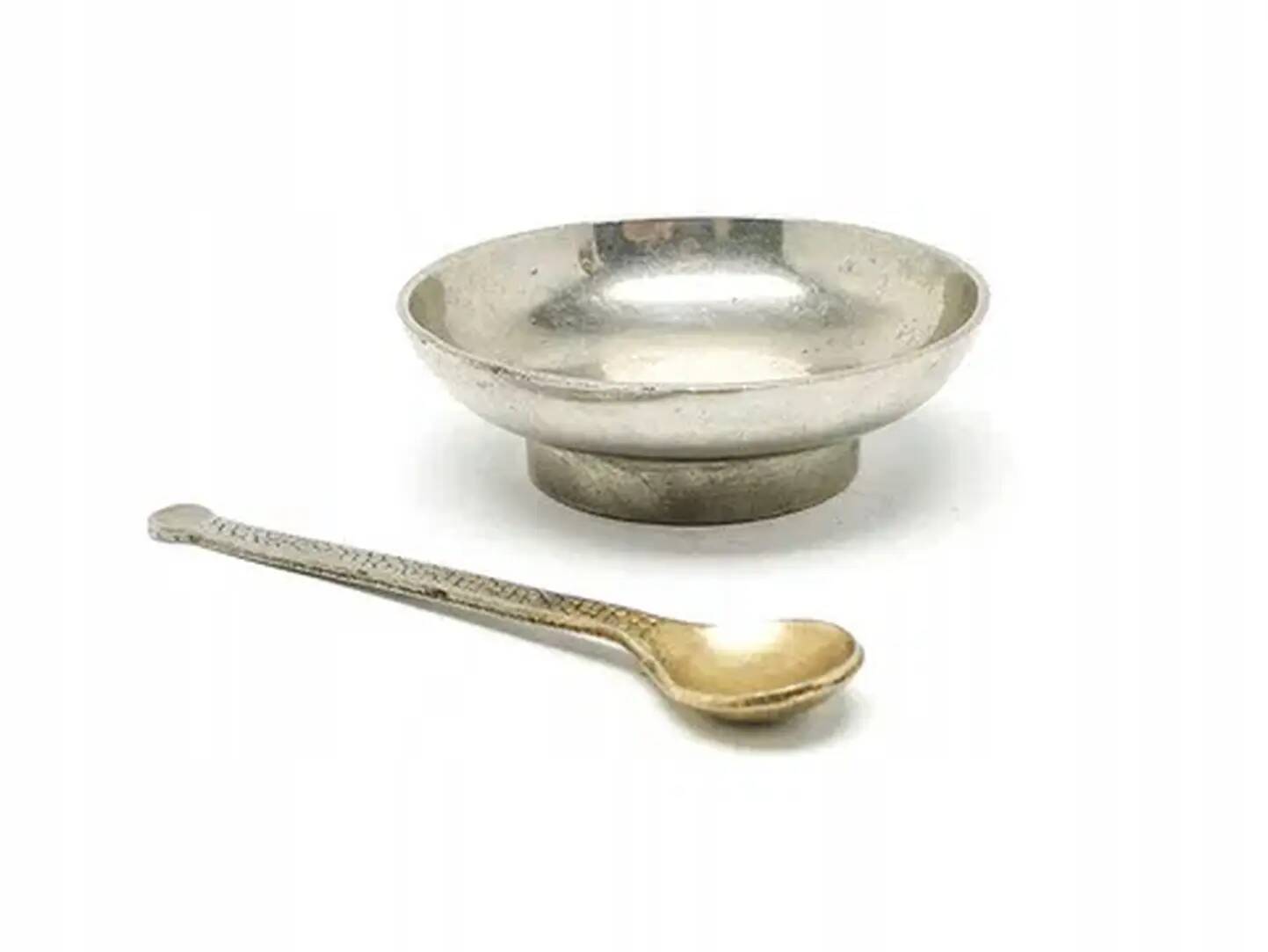 Art Deco salt shaker, nickel-plated brass, Krupp-Berndorf, Germany, 1930s