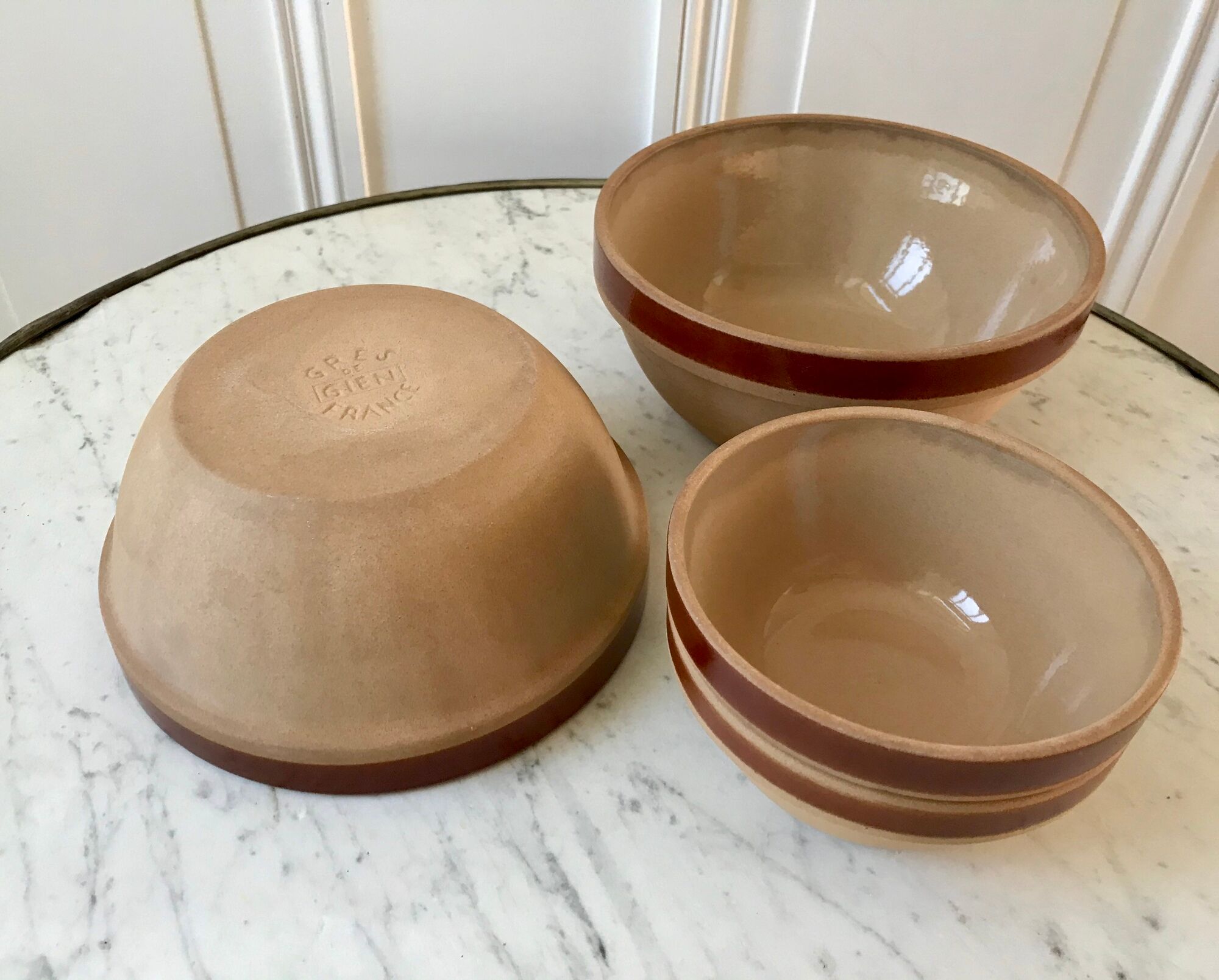 Duos of salad bowls in Gien sandstone 70s made in France