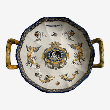 Dish in fine polychrome earthenware from Gien