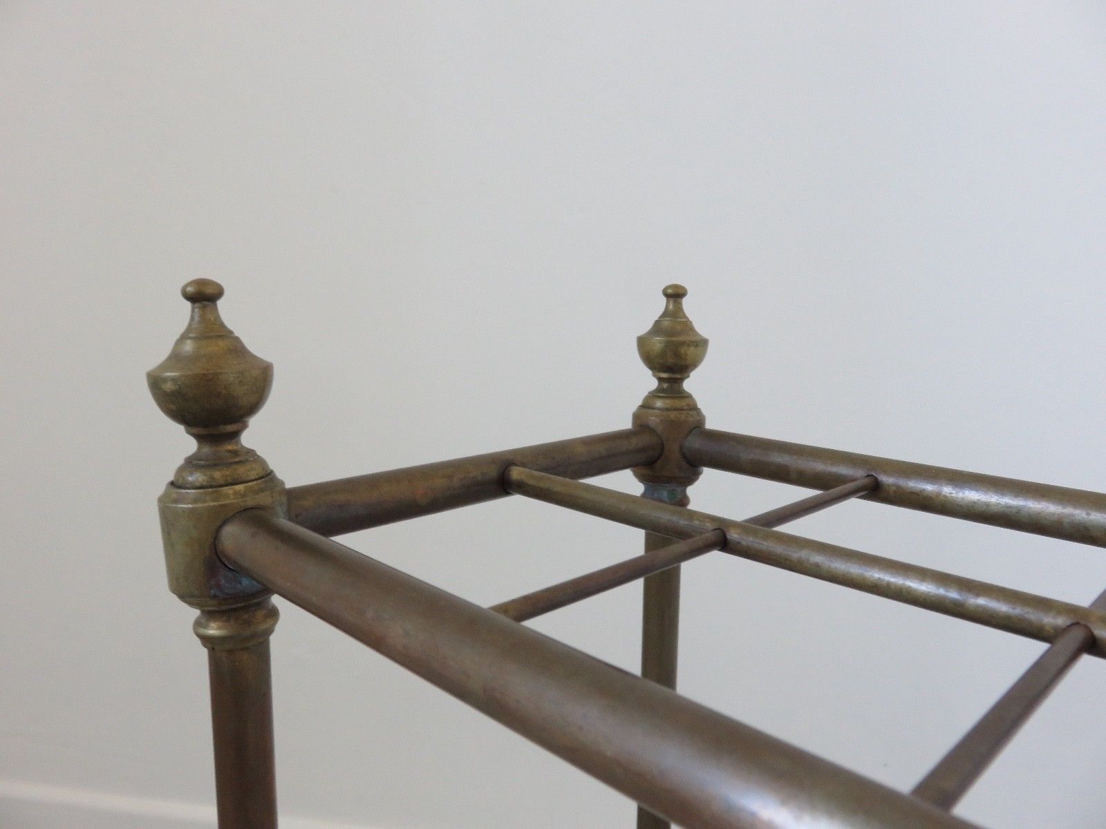 Umbrella rack in brass of the 1900s