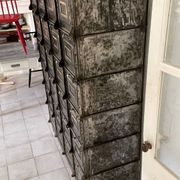 Strafor cabinet with flaps