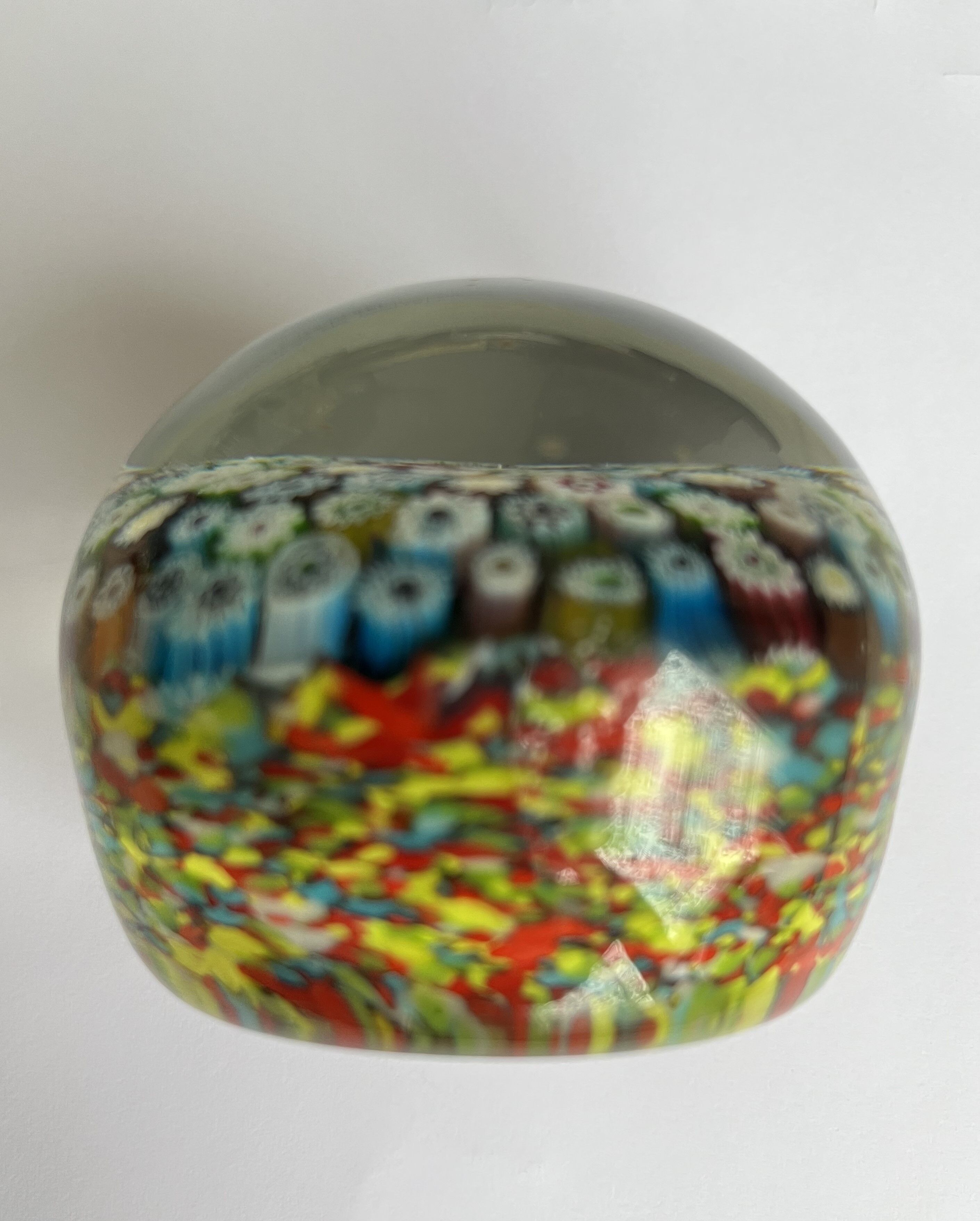 Millefiori paper press ball