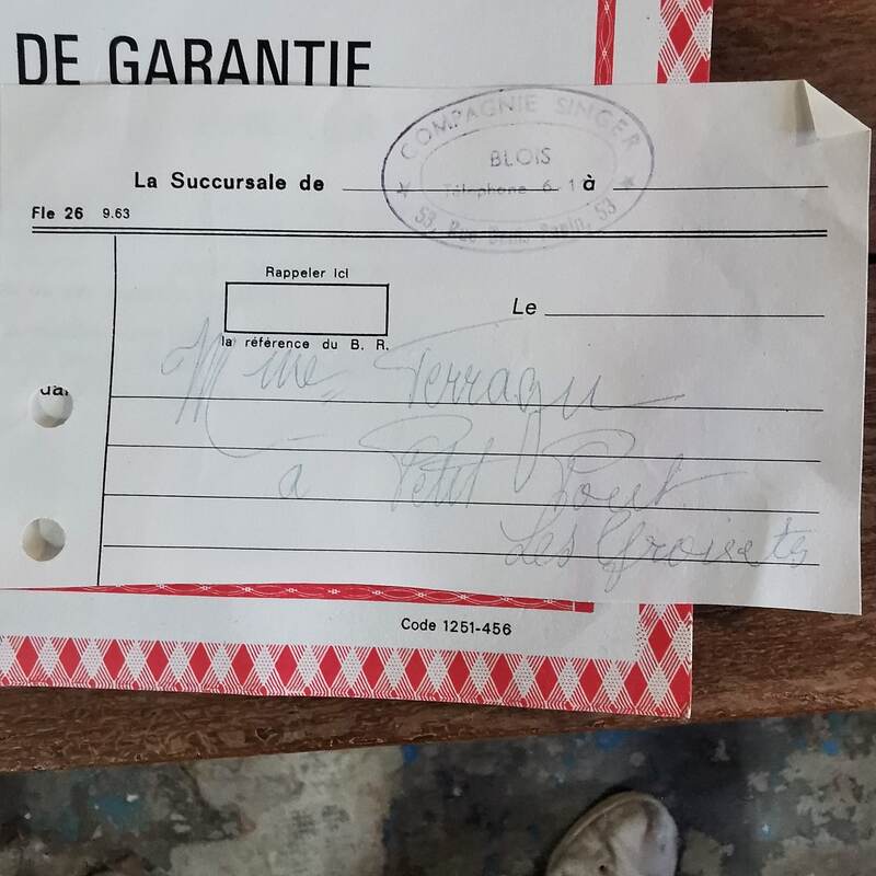 Vintage sewing machine console