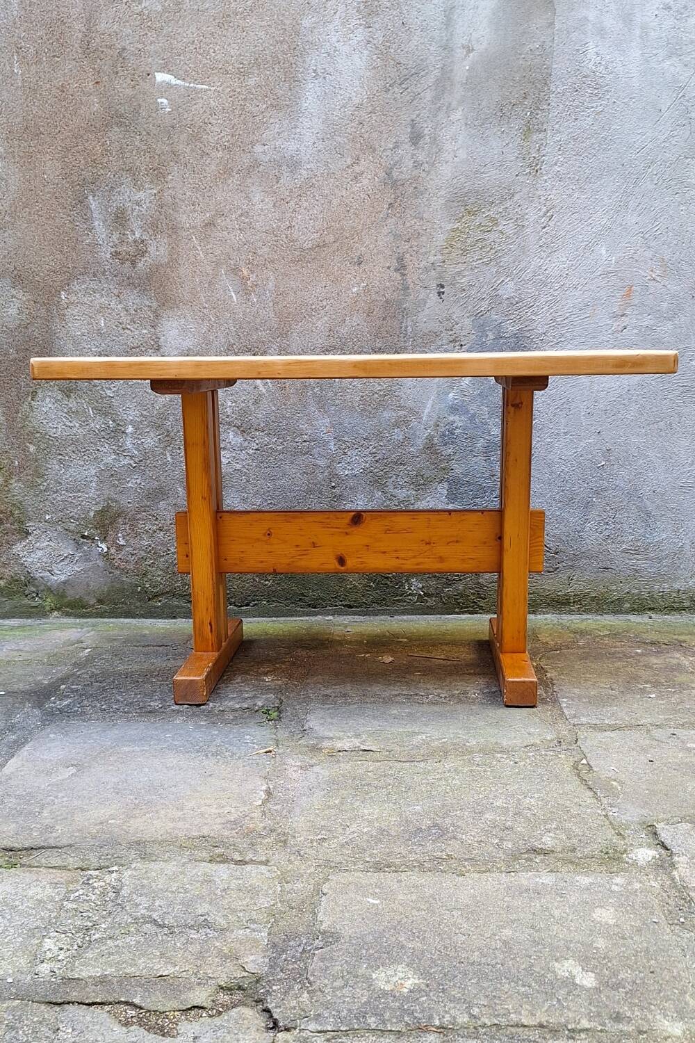 Dining table Charlotte Perriand Les Arcs