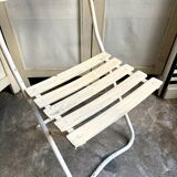 Beige wooden and metal folding chair