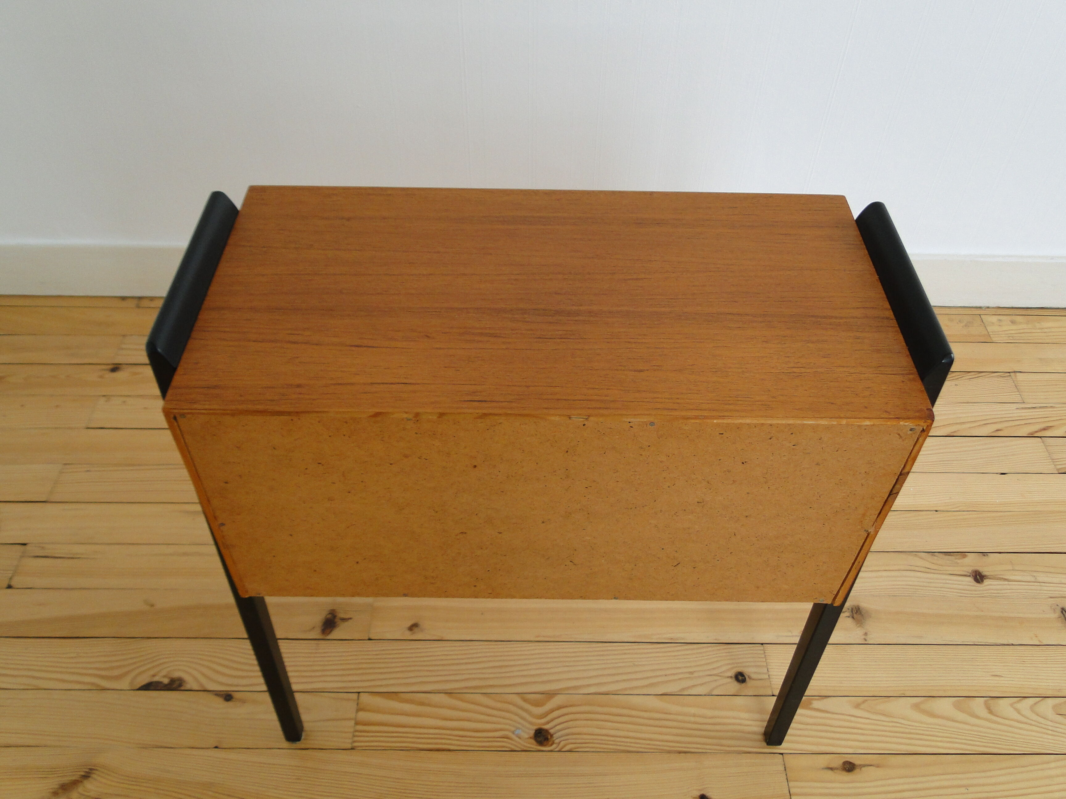 Chest of drawers scandinavian entrance furniture in mid century teak