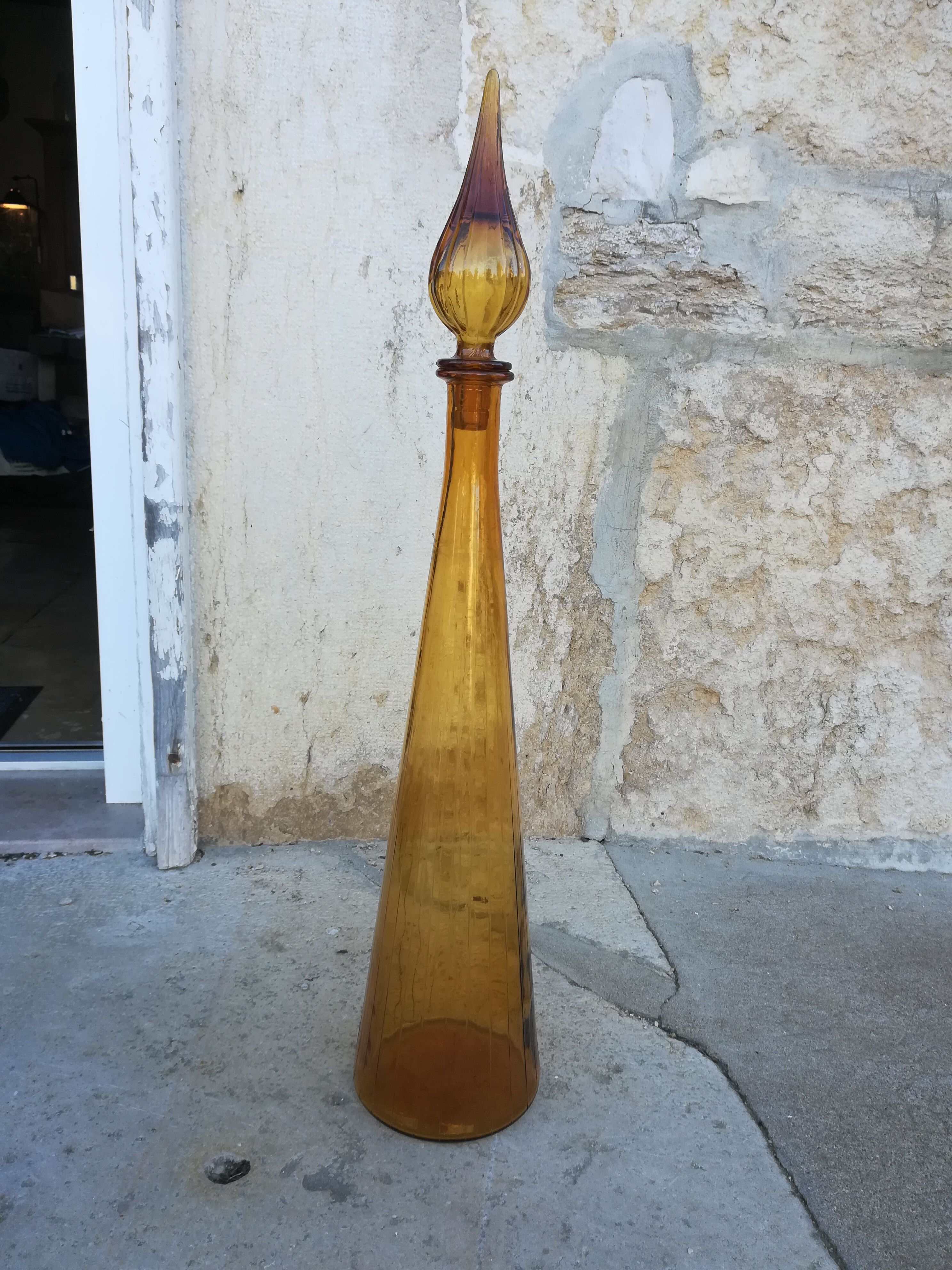 Decanter Italian vintage