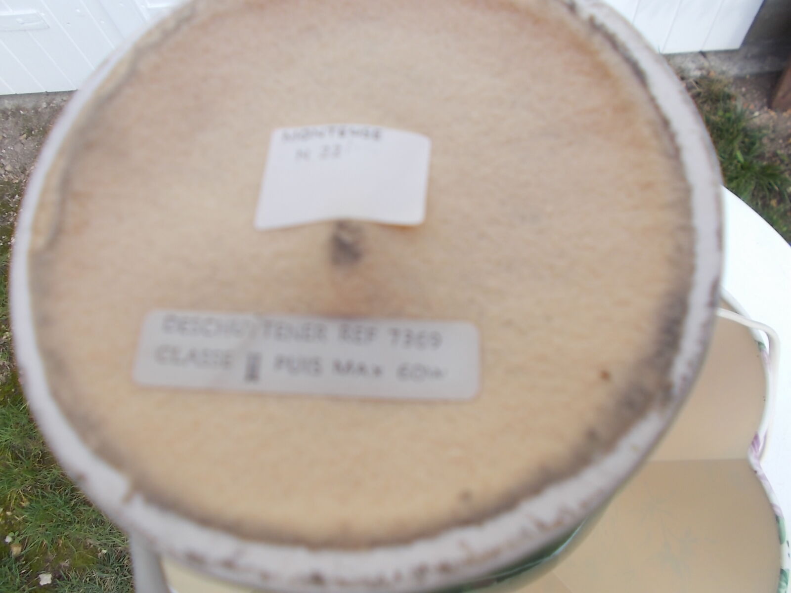 Vintage Deschuytener table or bedside lamp