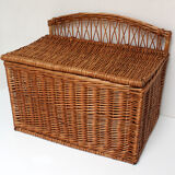 Trunk wicker vintage