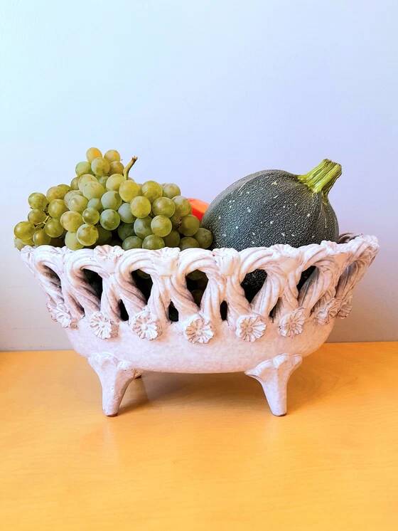 Fruit bowl in woven ceramic, Fratelli Fanciullacci 1950