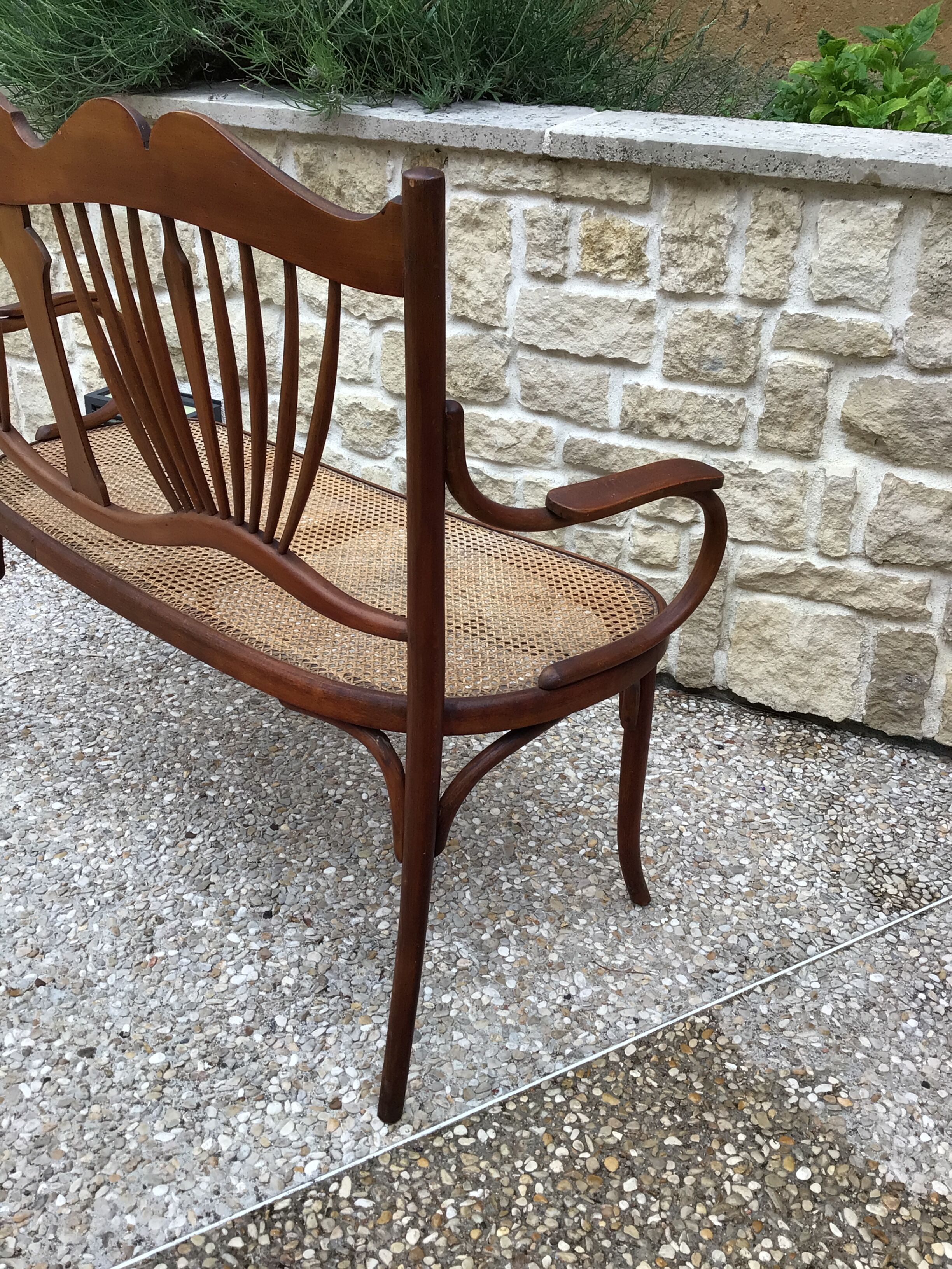 Sofa bench in curved wood and rattan fischel