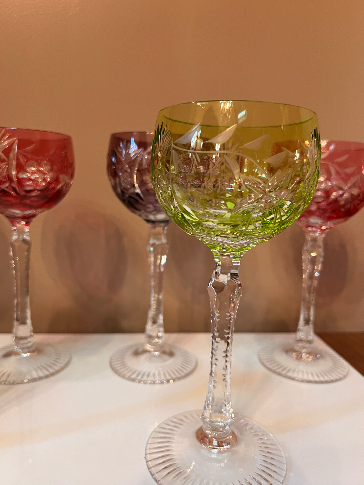 Service de verres à vin en cristal