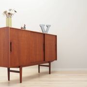 Enfilade en teck, design danois, années 1960, production : Danemark