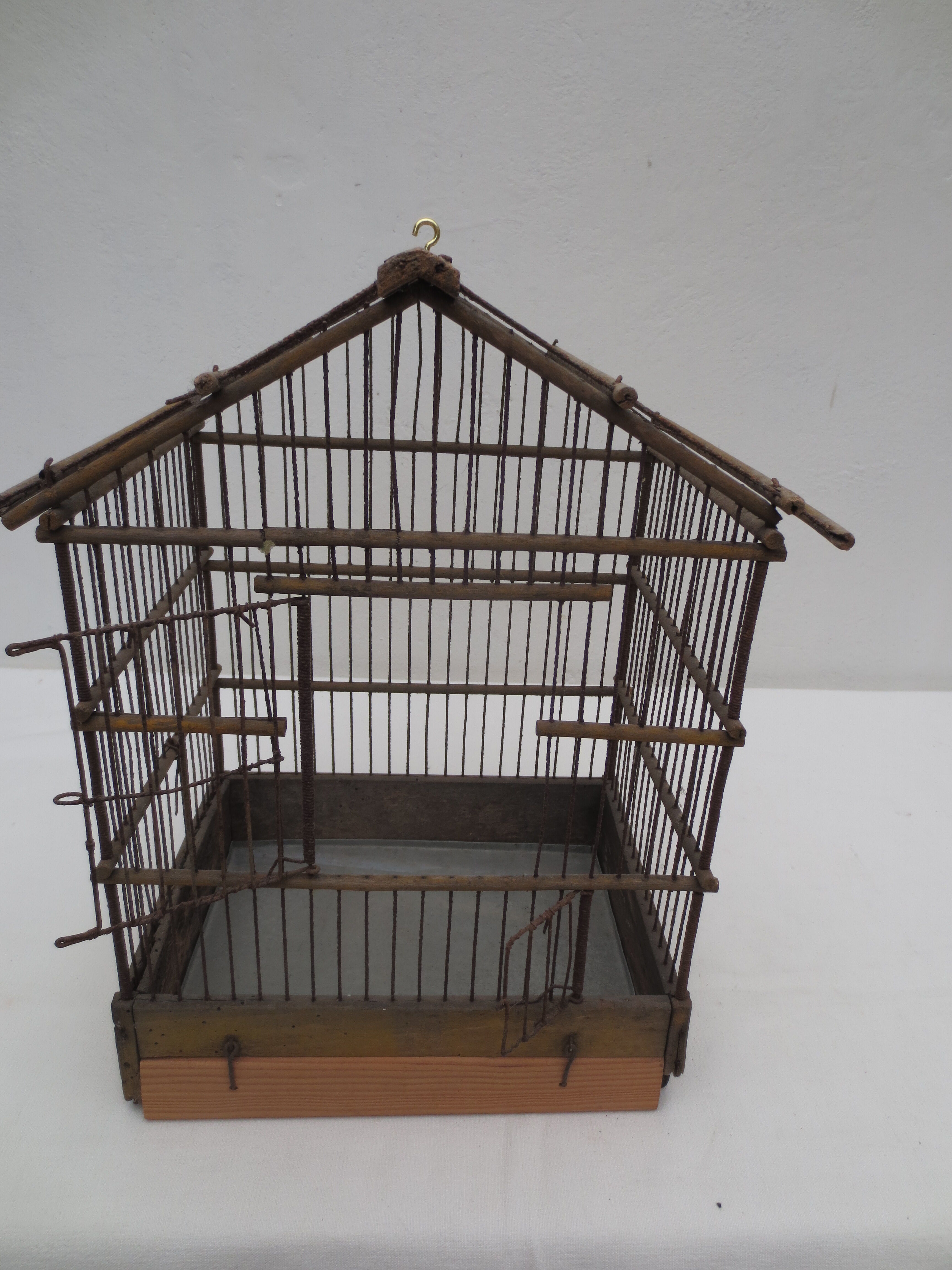 Bird cage