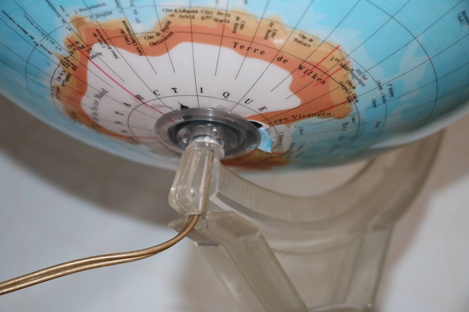 XXL Illuminated Globe Earth 1964