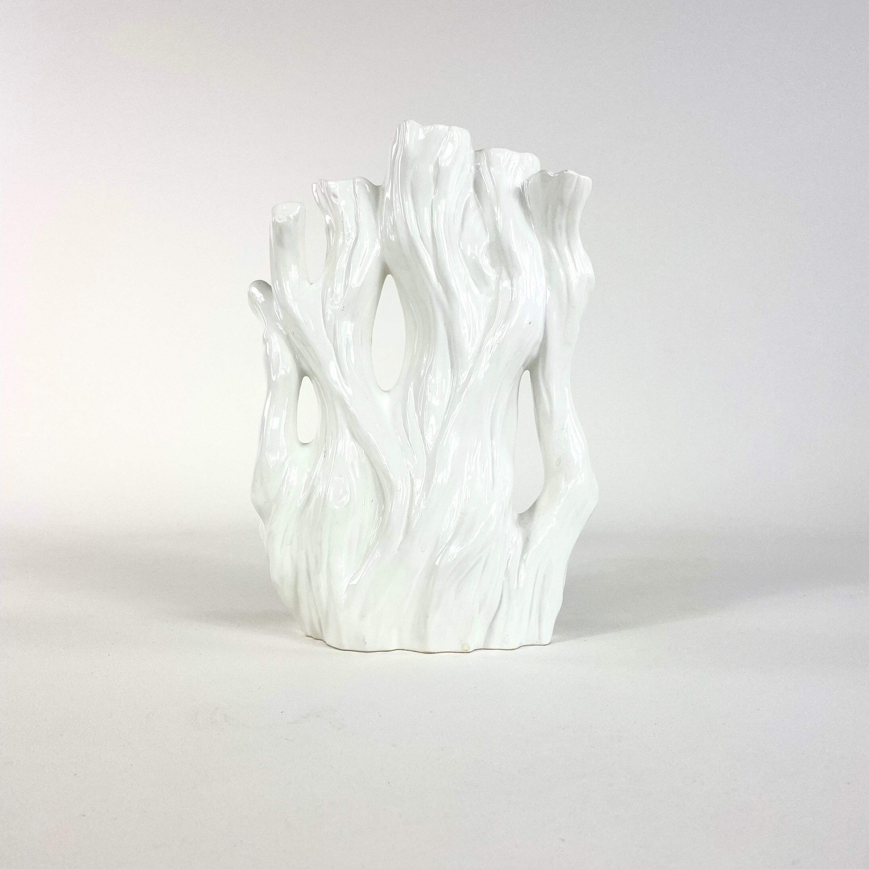 Ceramic coral vase