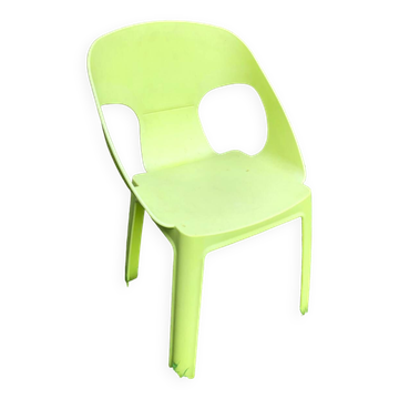 Chaise fauteuil enfant rita design by joan gaspar plastique vert vintage