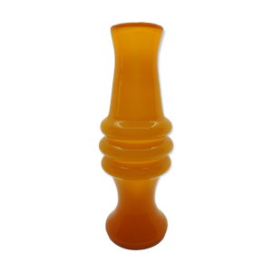 Vase en verre orange