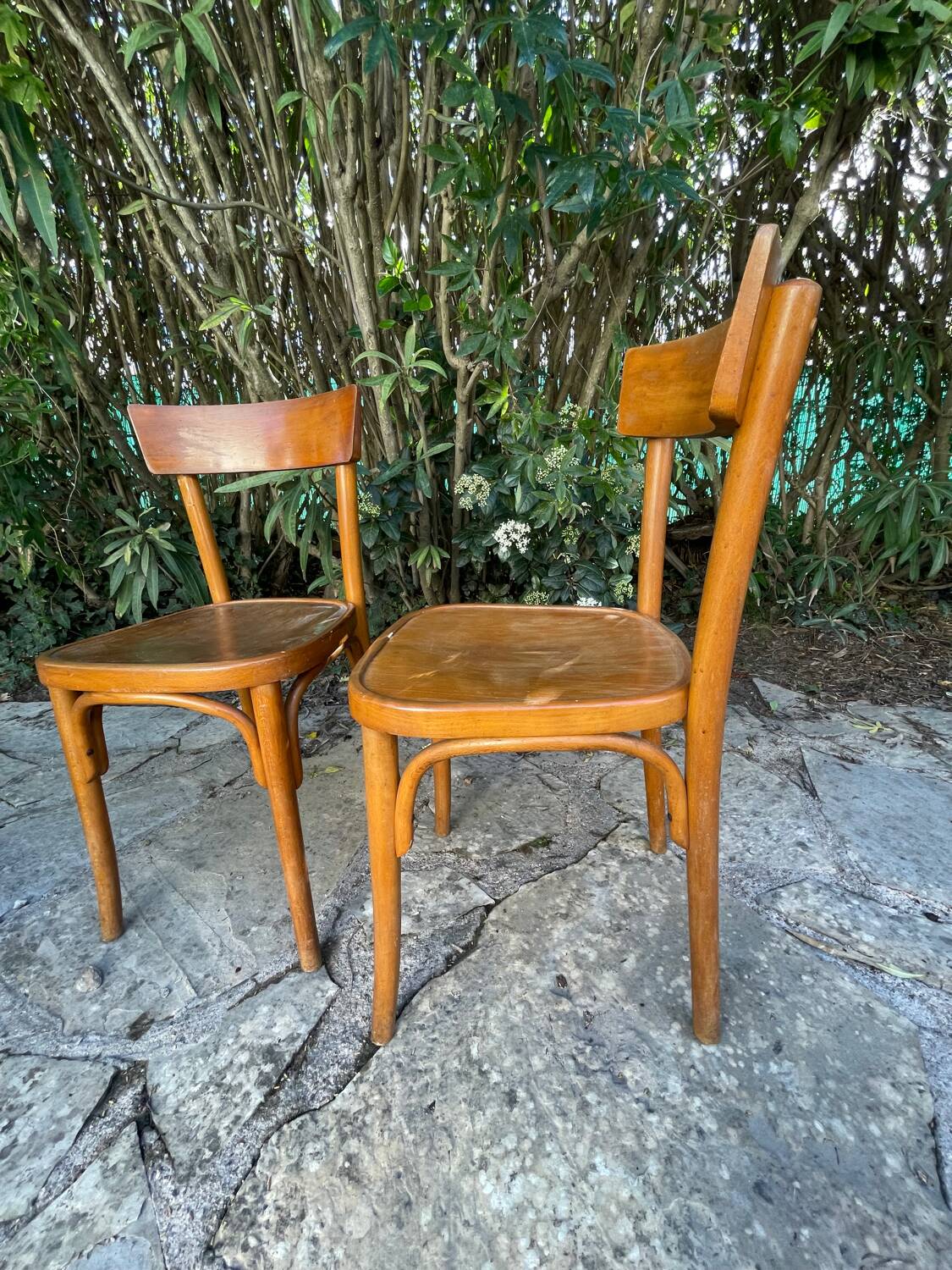 Lot de quatre chaises bistrot