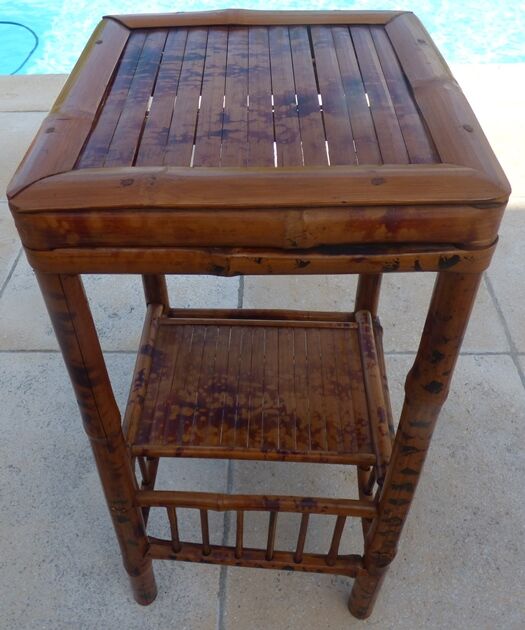 Bamboo harness with removable shelf