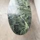 Table basse en marbre vert et laiton par Michel Kin pour Arflex