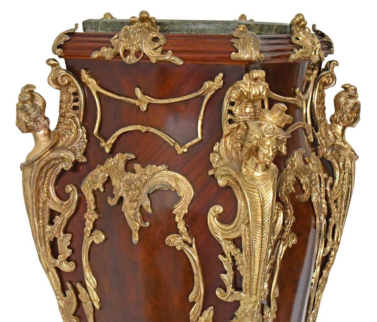 Pair of important Louis XV style pedestals
